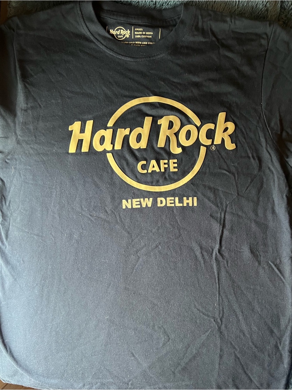 Hard Rock Cafe New Delhi Black T-Shirt with Gold Logo Small
